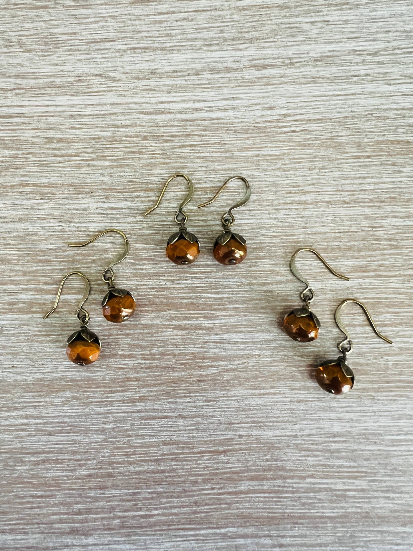 Earthen Beauty Simple Drop Earrings in Autumn Shade
