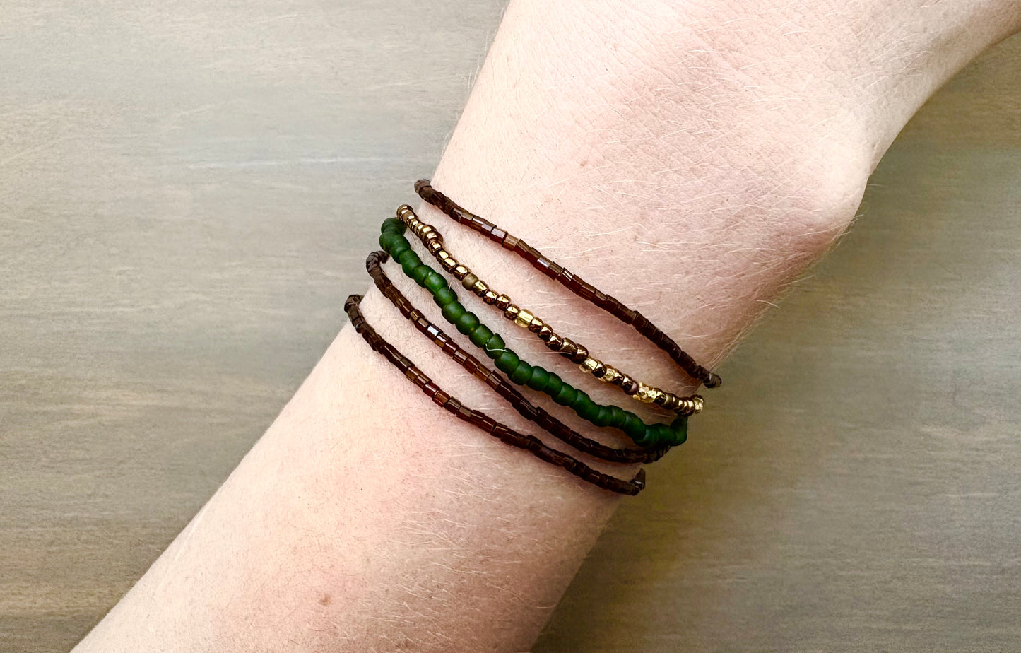 Stretchy Bracelet Set in Dark Pines