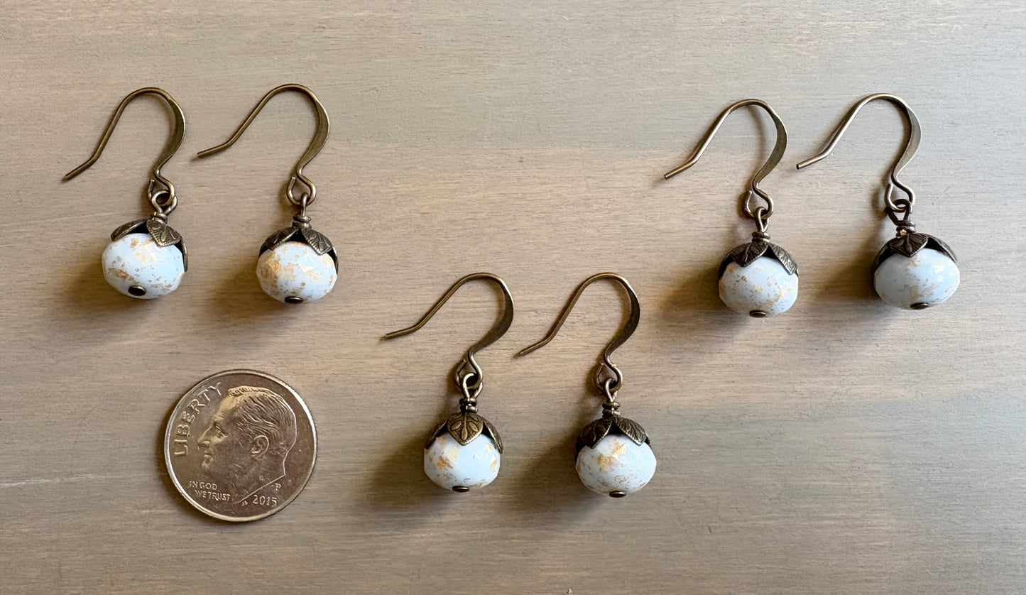 Earthen Beauty Simple Drop Earrings in Lavender