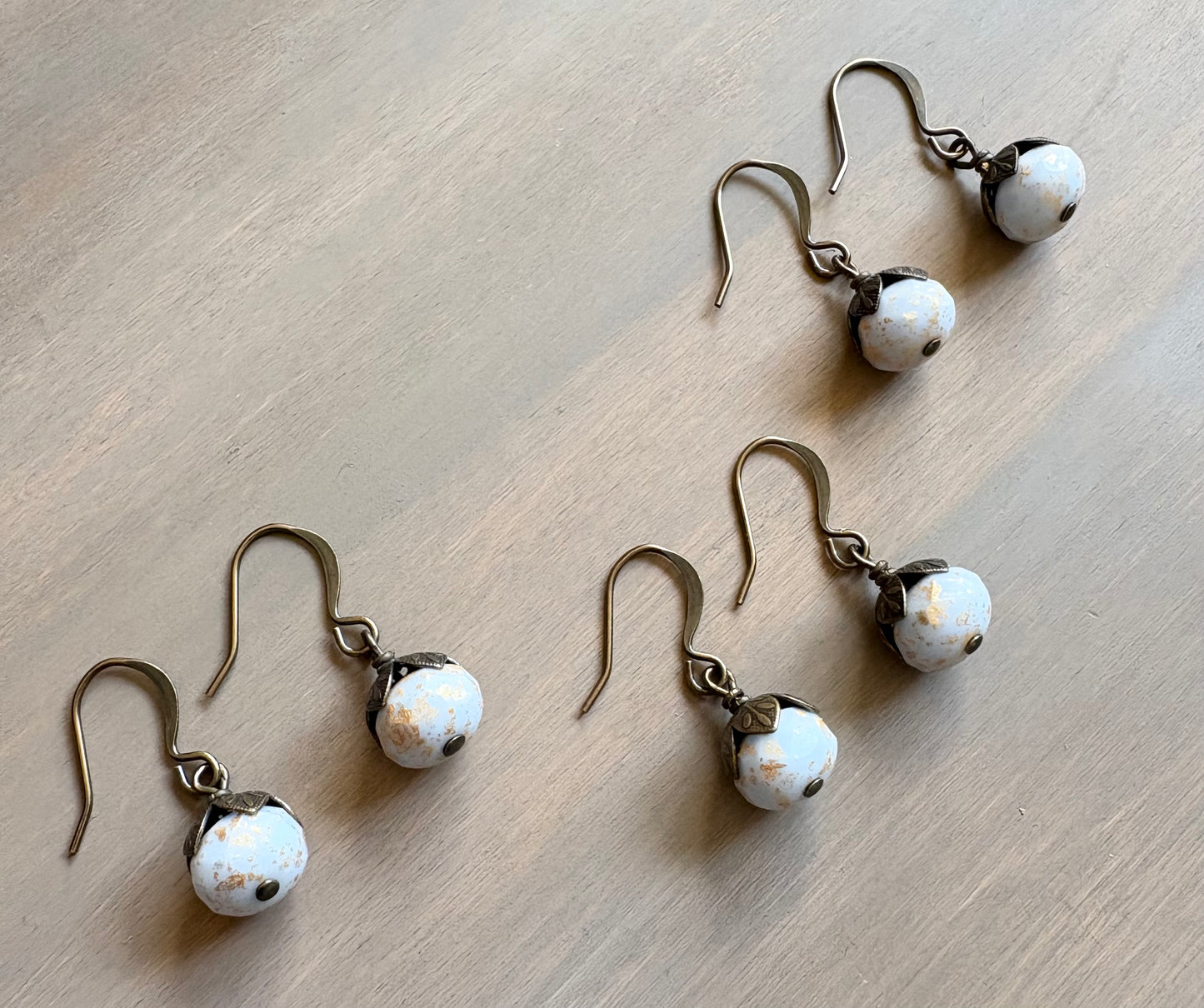 Earthen Beauty Simple Drop Earrings in Lavender