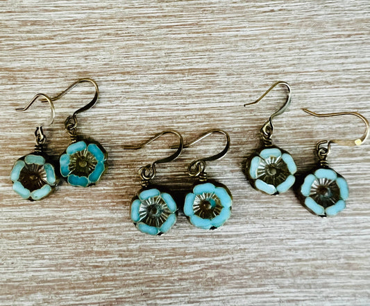  Cornflower Blue Pressed Glass Crystal Flower Earrings