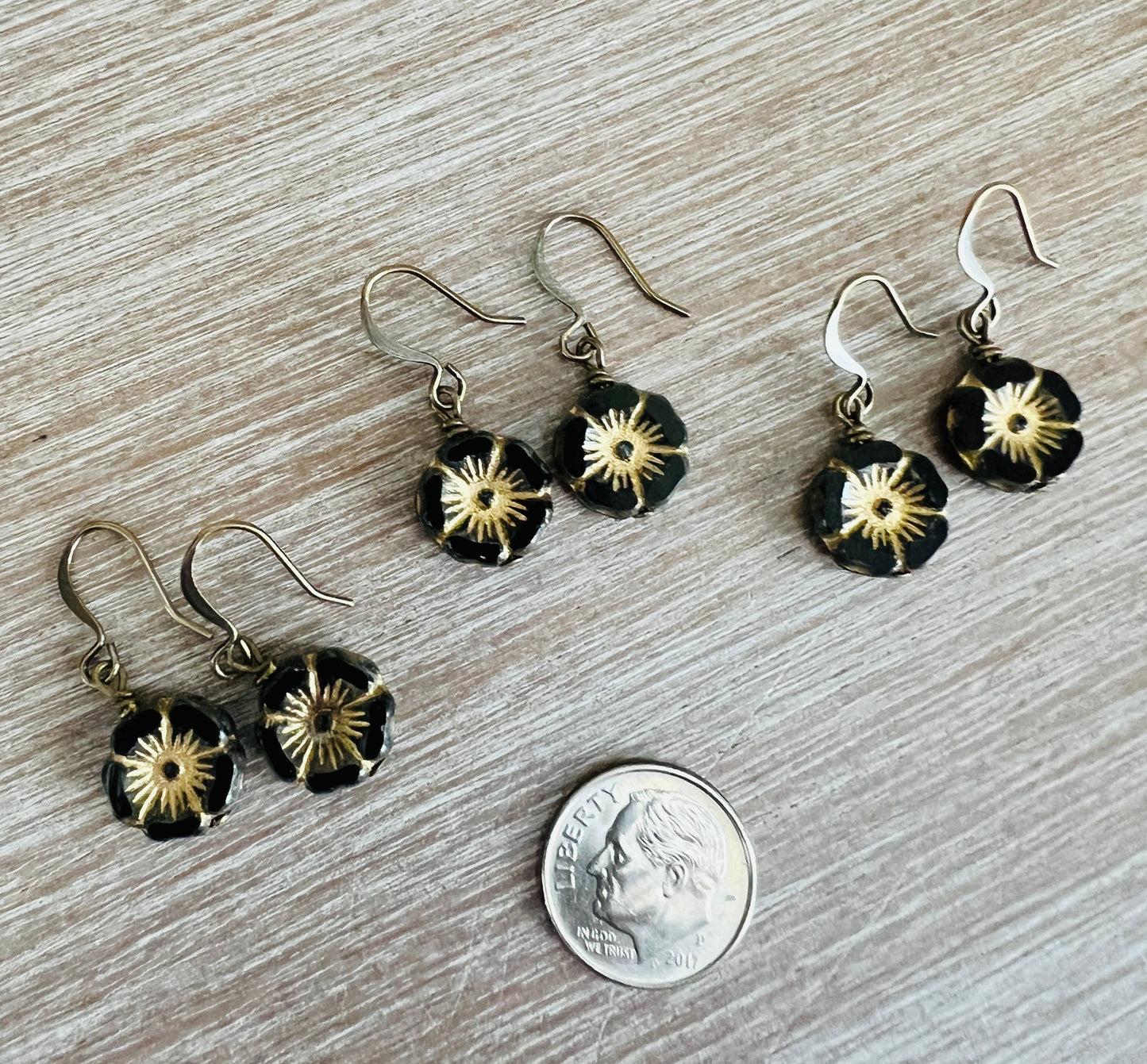 Black And Gold Pressed Glass Crystal Flower Earrings 