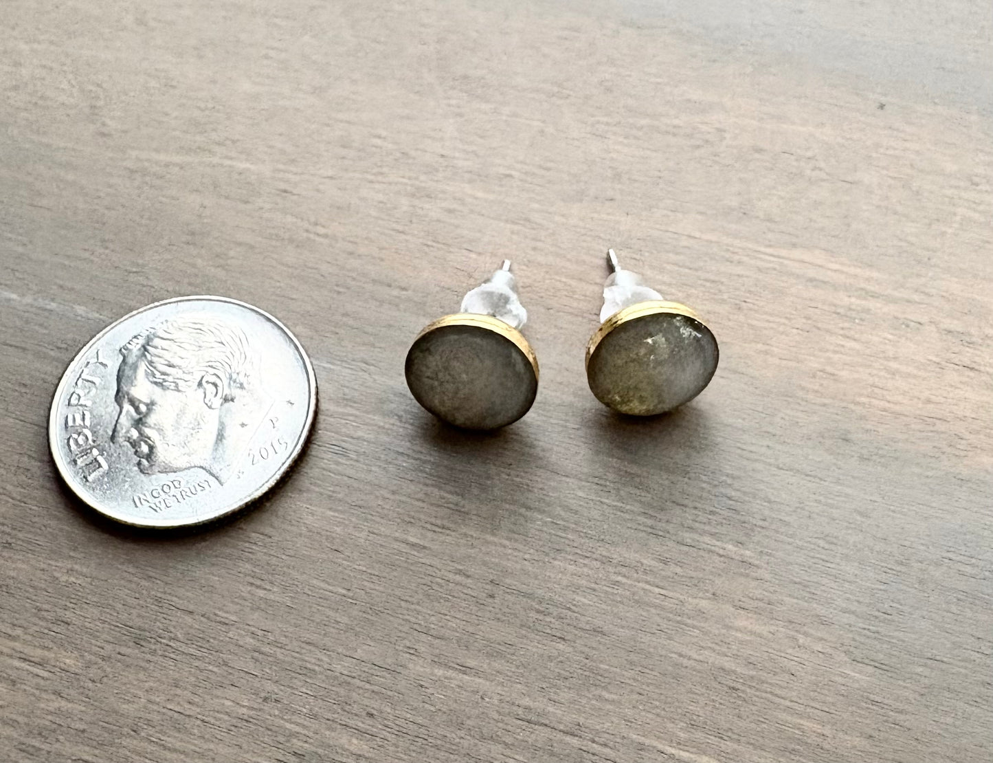 Pearly Seashell Stud Earrings