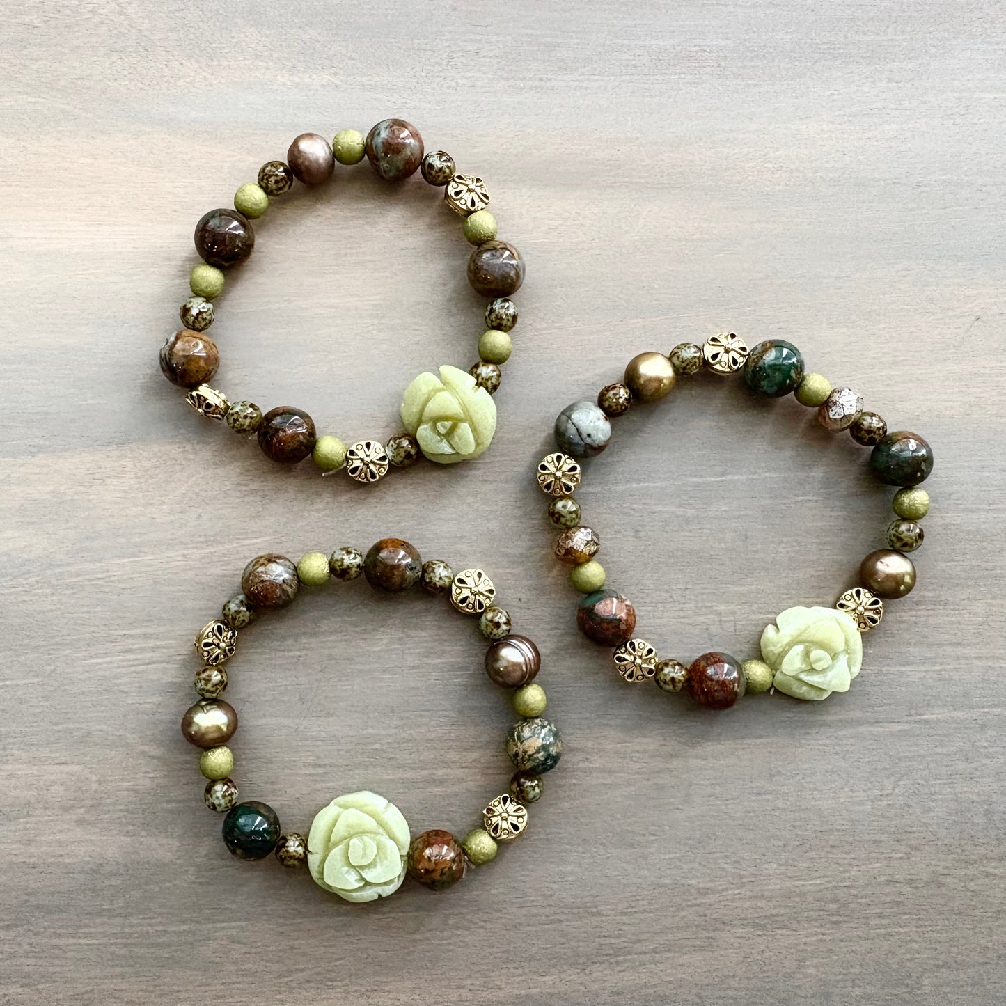 Carved Jade Stone Flower and Freshwater Pearl Stretch Bracelet