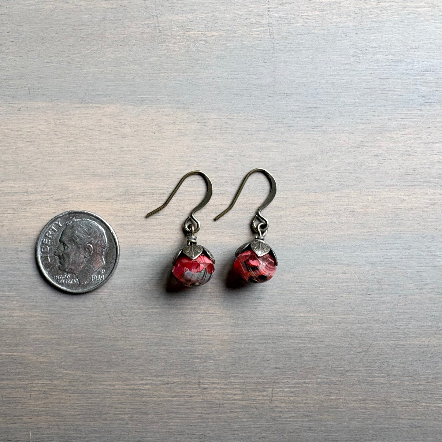 Earthen Beauty Simple Crystal Drop Earrings in Coral