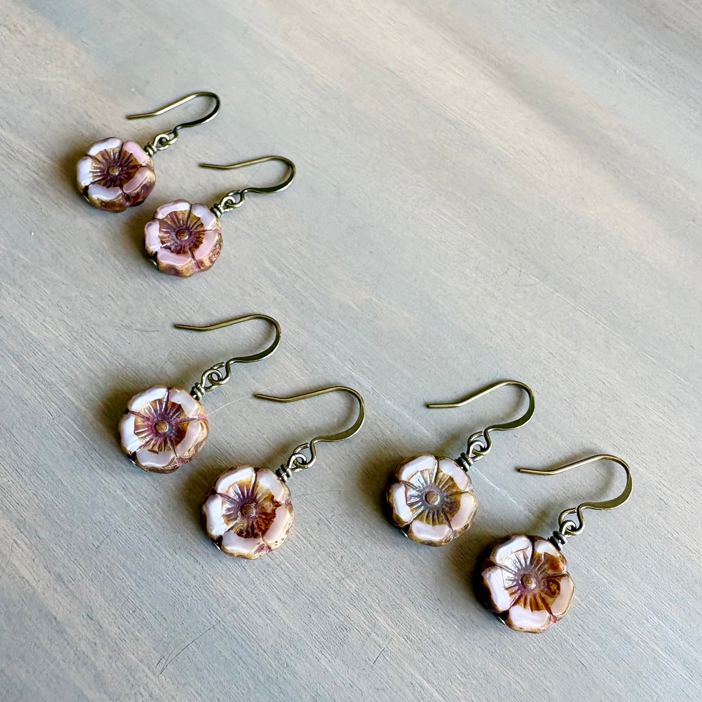 Lavender Rose Vintage Style Pressed Glass Flower Earrings
