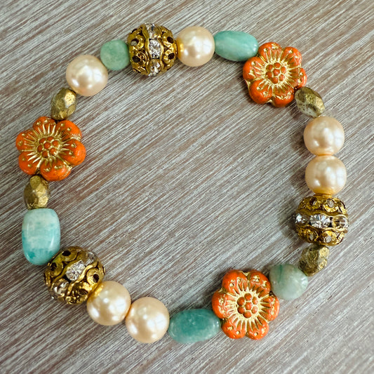 Juicy Semi Precious Stones and Crystals Stretchy Bracelet