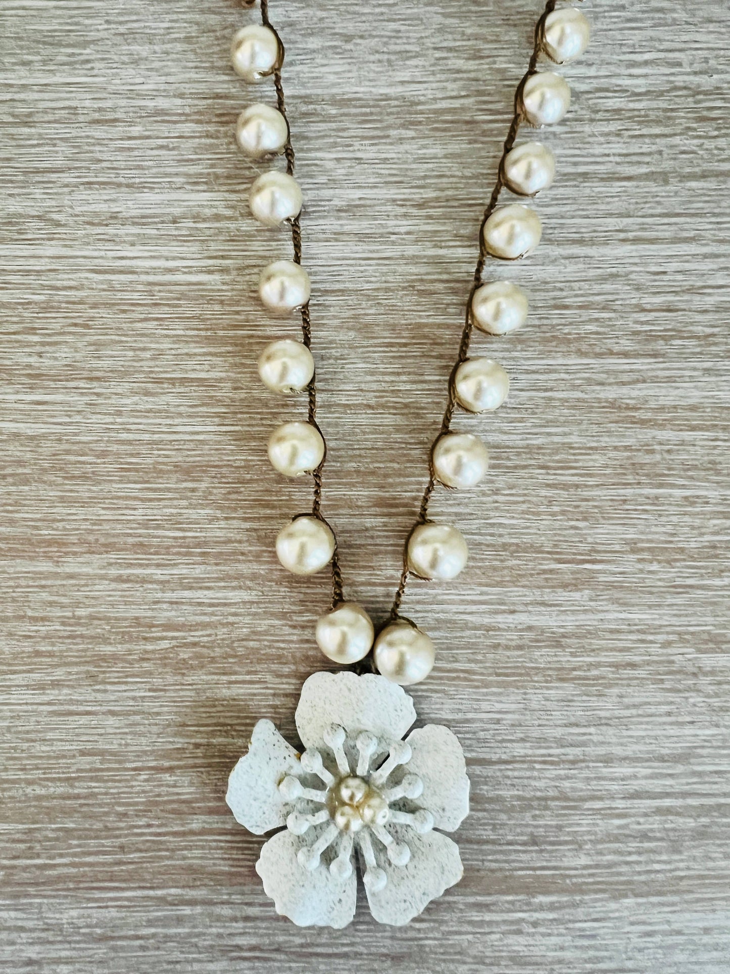 Ivory Hand Painted Flower Garden Necklace With Glass Pearls